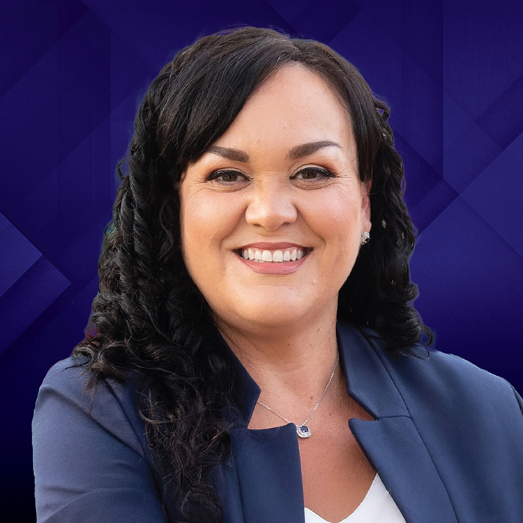 Susy Diaz Headshot